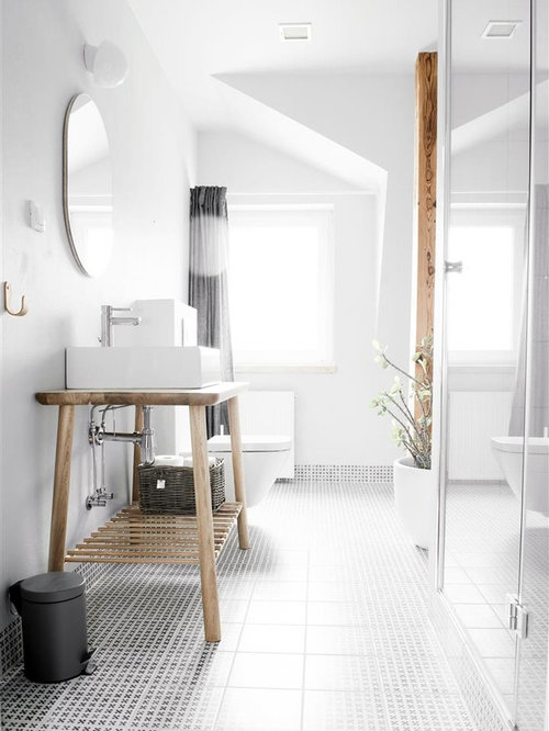 Budget Scandinavian Shower Room Design Ideas, Renovations & Photos