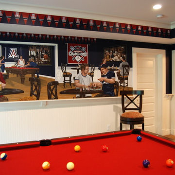 University of Arizona Sports Bar themed Mural by Tom Taylor of Wow Effects