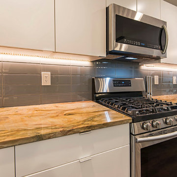 Contemporary Kitchen - Bend, OR