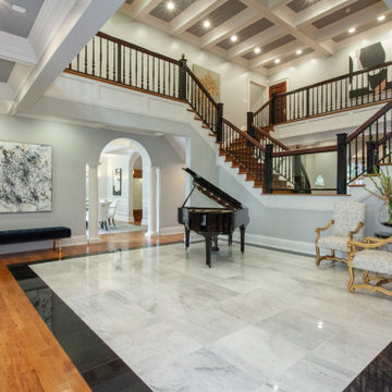 Stunning Home: Hallway