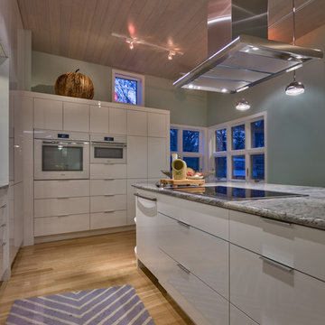 High Gloss Acrylic Kitchen - Omaha, NE