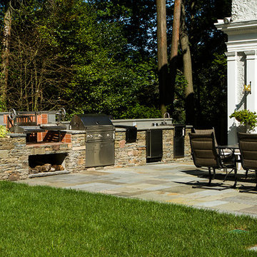 Outdoor Cooking and Dining