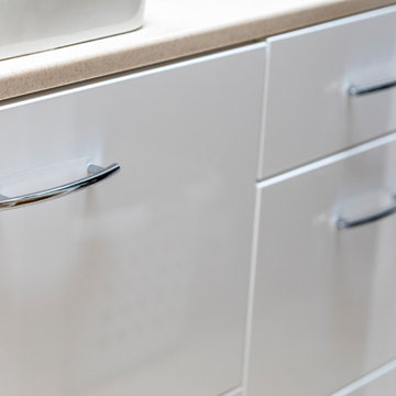 Griffith- Updated White Bathroom