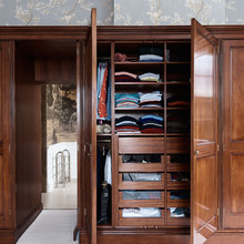 ward robe and ensuite