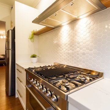 Croydon Kitchen & Pantry