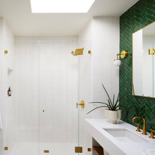 Upstairs Guest Bath