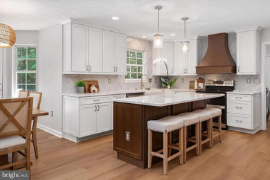 Kitchen - kitchen idea in Baltimore