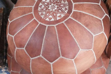 moroccan pouf