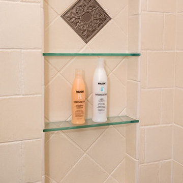 Traditional Bathroom