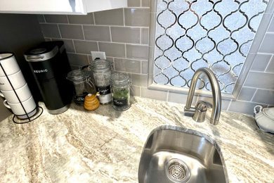 Example of a kitchen design in New York