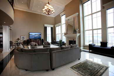 Example of a trendy living room design in Toronto