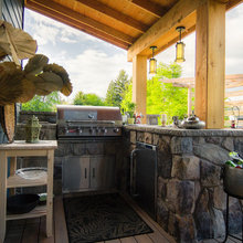 Outdoor Kitchen
