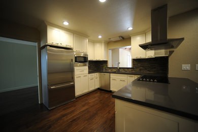 Kitchen - kitchen idea in San Francisco