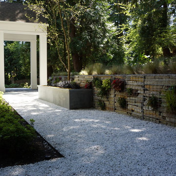 Contemporary Wooded Garden