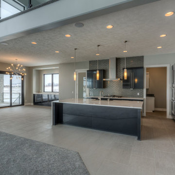 Custom 1.5-story modern w/ 21' Ceilings