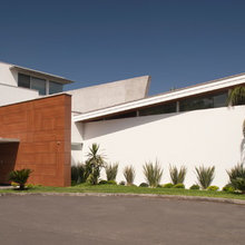 Casas Houzz: Una vivienda en Monterrey con vistas a la Sierra Madre