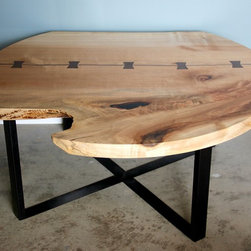 Live Edge Round Coffee Table in Maple - Coffee Tables