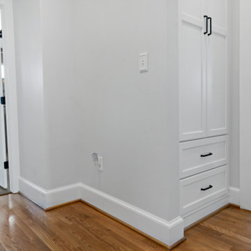 Two Story Alexandria Kitchen Provides Space and Coziness