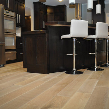 WHITE OAK WIREBRUSH RUBIO DC SMOKE