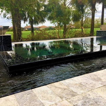Negative Edge - Pool & Spa Features