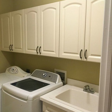 Thermafoil Cabinets Get a Vintage Duck Egg Update!