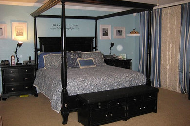 Inspiration for a bedroom remodel in Phoenix