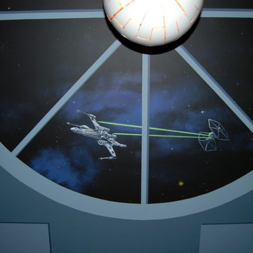 Star Wars: The Force Awakens Murals in a bedroom by Tom Taylor of Mural Art LLC