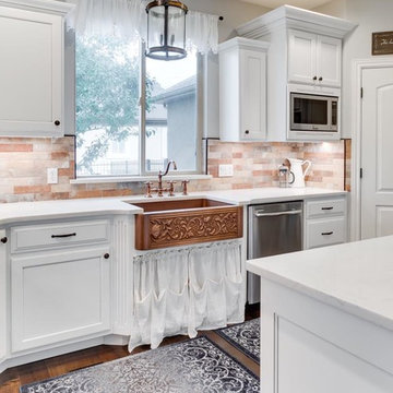 Timeless Farmhouse Kitchen