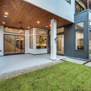 River Oaks Modern