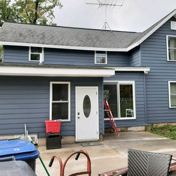 Everlast Siding - Blue Spruce