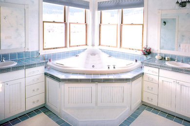 Cottage bathroom photo in Other