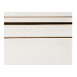 WHITE W/ BOLD COFFEE SHADOW - Products