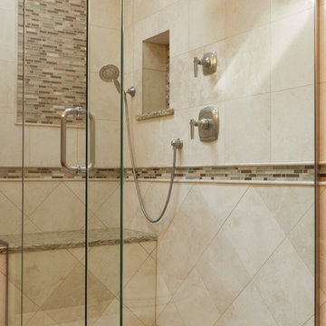 Palos Master Bath