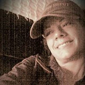 Shannon Baak's photo
