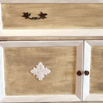 Custom Painted Antiques and Vintage Furniture