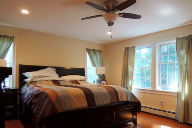 Inspiration for a 1960s home design remodel in New York