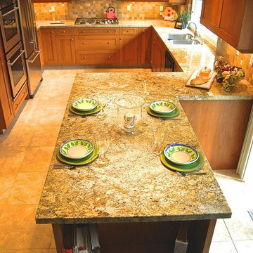 The "Z" shape lends itself to a tremendously large counter with eating space bui