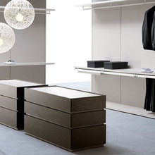 walkin closet