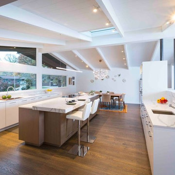 Contemporary Kitchen In Irvine