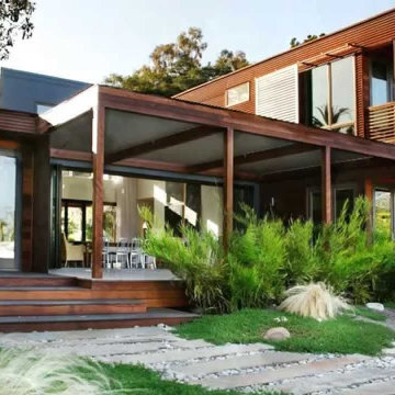 Shipping container home contractor on Lombok