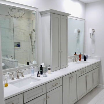 Wolf Bend Master Bathroom