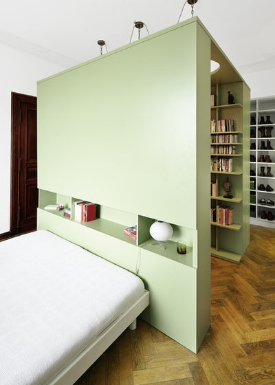 Nicht nur für lange Lesenächte: Schlafzimmer mit Bücherregalen