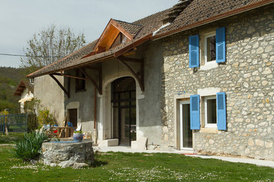 Exempel på ett rustikt hem