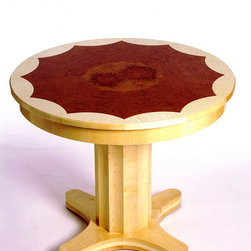 Round table - Side Tables & End Tables