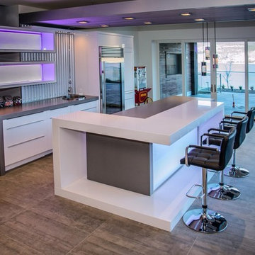 Garage & Poolside Bar