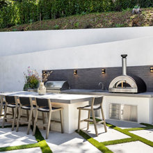 Outdoor Kitchen