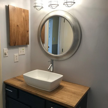 A nautical themed bathroom