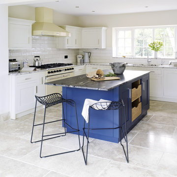 Moderne Fitted Kitchen