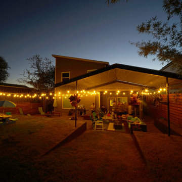 Back Patio Pergola at night (Trim+Edge)
