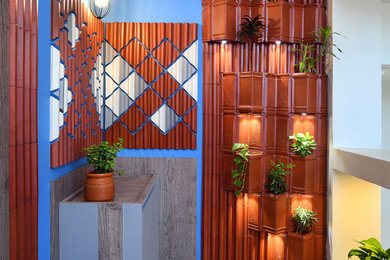 Clay sculpture & Brick pattern set the scene of natural medium in this apartment